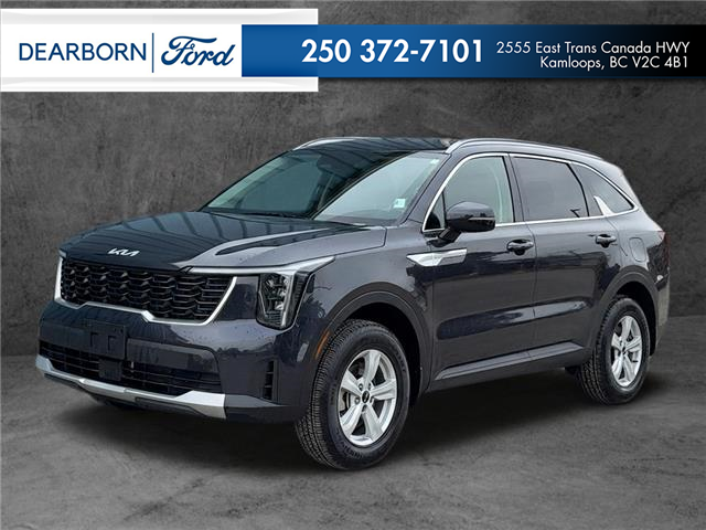 2025 Kia Sorento 2.5L LX (Stk: 26P027) in Kamloops - Image 1 of 25
