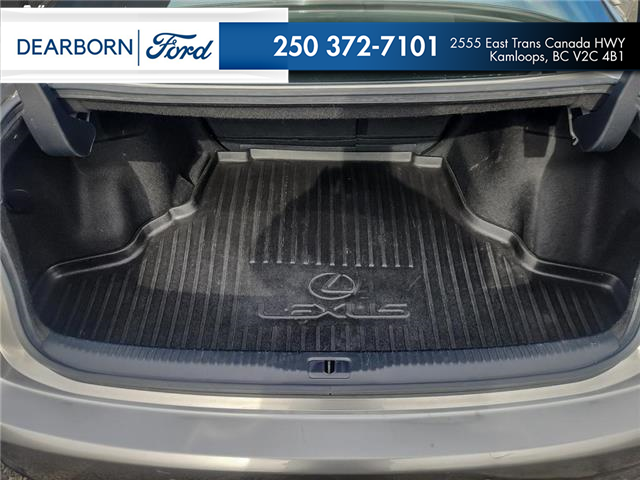 2019 Lexus IS 300 Base (Stk: TS864A) in Kamloops - Image 12 of 25