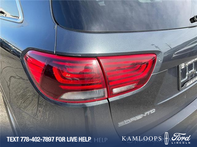 2020 Kia Sorento 2.4L LX (Stk: YS191A) in Kamloops - Image 11 of 25