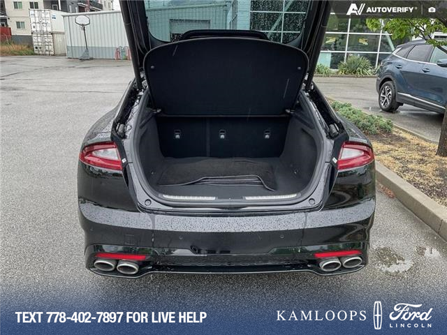2019 Kia Stinger  (Stk: 9K2616) in Kamloops - Image 9 of 25