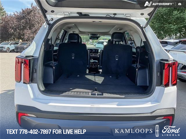 2024 Kia Sorento 2.5T X-Line (Stk: 9K2623) in Kamloops - Image 8 of 23