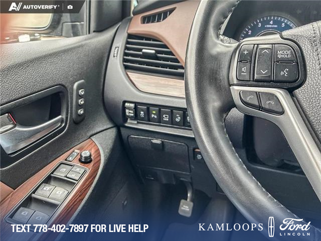 2020 Toyota Sienna XLE 7-Passenger (Stk: BT300B) in Kamloops - Image 17 of 25