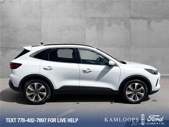 2025 Ford Escape Platinum (Stk: 26P098) in Kamloops - Image 3 of 25
