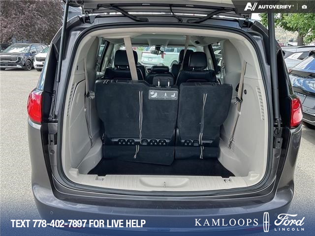 2017 Chrysler Pacifica Touring-L (Stk: 6C0182A) in Kamloops - Image 8 of 23