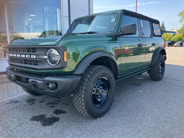 2023 Ford Bronco Black Diamond (Stk: 2303060) in Ottawa - Image 1 of 19