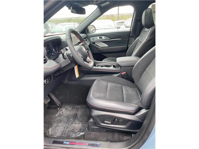 2025 Ford Explorer ST (Stk: 2507990) in Ottawa - Image 6 of 15 2025 Ford Explorer ST (Stk: 2507990) in Ottawa - Image 6 of 15