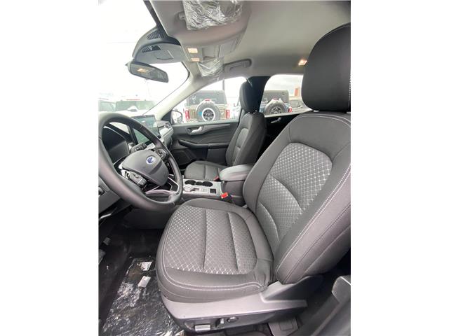 2026 Ford Escape Active (Stk: 2600350) in Ottawa - Image 6 of 21