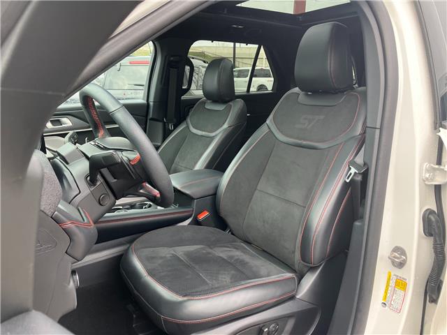 2025 Ford Explorer ST (Stk: 2500150) in Ottawa - Image 9 of 26