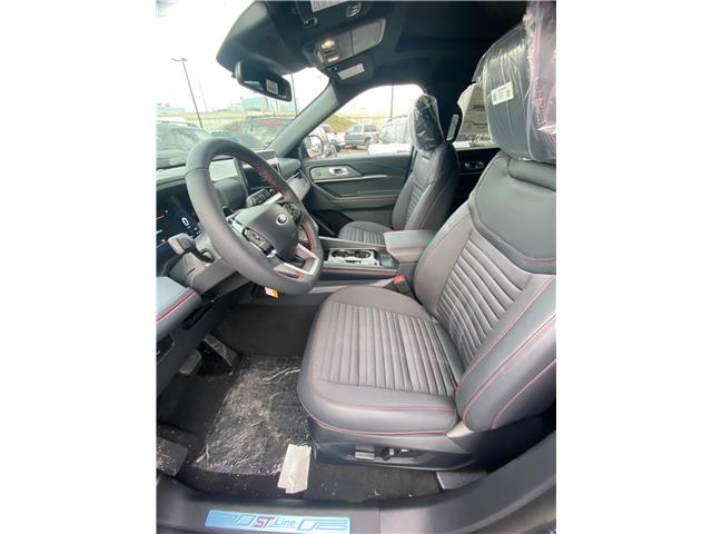 2026 Ford Explorer ST-Line (Stk: 2600390) in Ottawa - Image 6 of 21