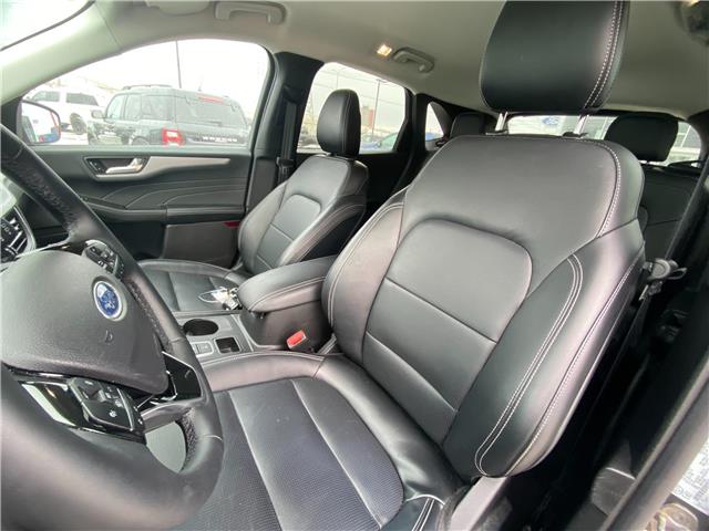 2025 Ford Escape Platinum (Stk: 979750) in Ottawa - Image 9 of 22