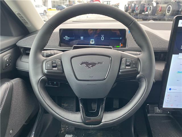 2025 Ford Mustang Mach-E Premium (Stk: 2508560) in Ottawa - Image 13 of 24