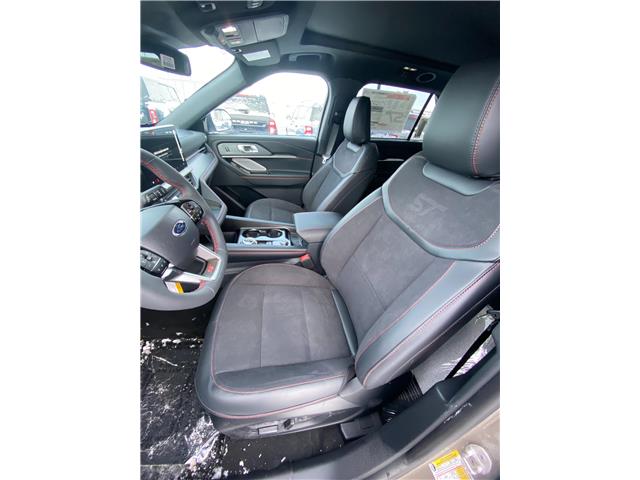 2026 Ford Explorer ST (Stk: 2600590) in Ottawa - Image 8 of 23