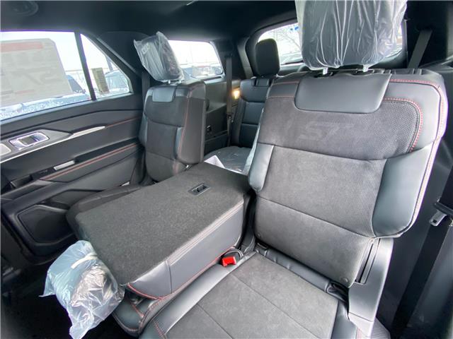 2026 Ford Explorer ST (Stk: 2600590) in Ottawa - Image 11 of 23