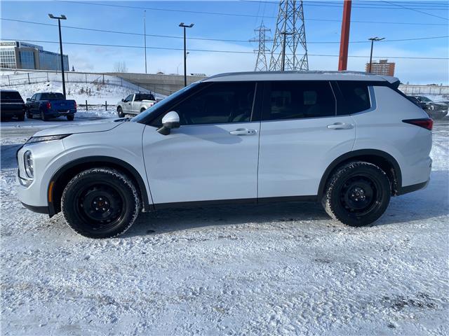 2024 Mitsubishi Outlander  (Stk: 2508112) in Ottawa - Image 1 of 25