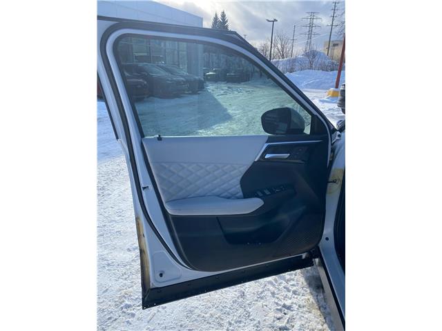 2024 Mitsubishi Outlander (Stk: 2508112) in Ottawa - Image 6 of 25 2024 Mitsubishi Outlander (Stk: 2508112) in Ottawa - Image 6 of 25