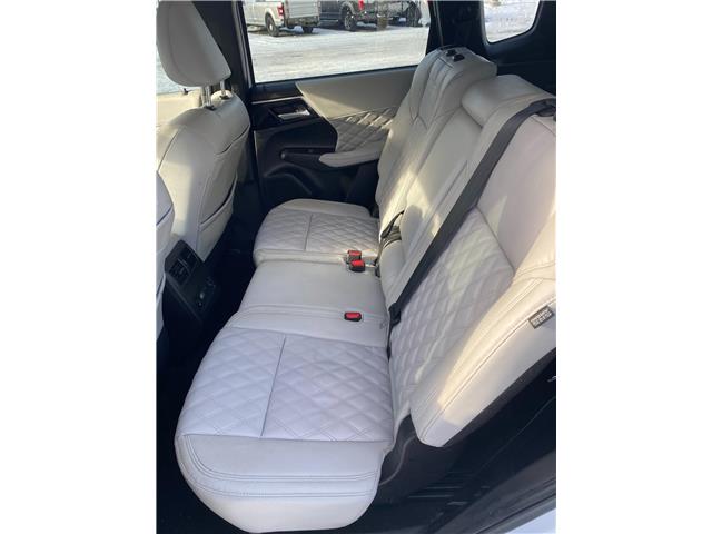 2024 Mitsubishi Outlander (Stk: 2508112) in Ottawa - Image 8 of 25 2024 Mitsubishi Outlander (Stk: 2508112) in Ottawa - Image 8 of 25