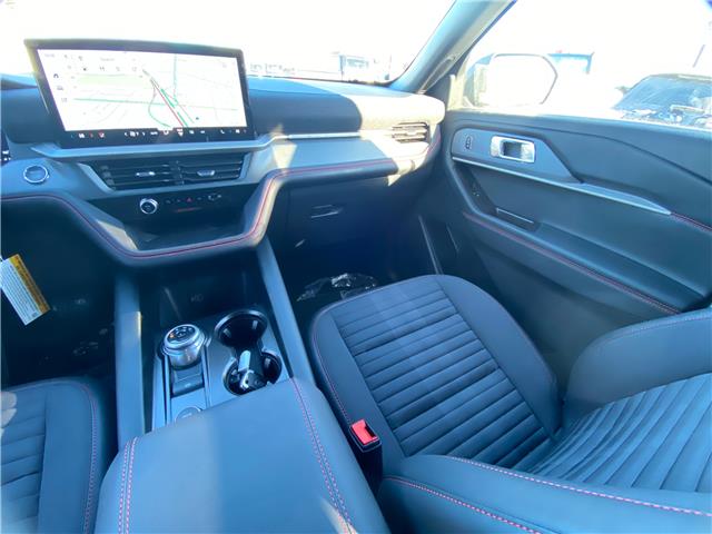 2026 Ford Explorer ST-Line (Stk: 2600780) in Ottawa - Image 8 of 25