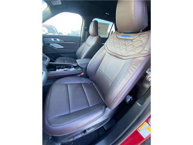 2026 Ford Explorer Platinum (Stk: 2601030) in Ottawa - Image 8 of 27