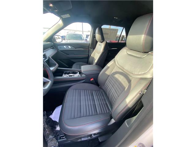 2026 Ford Explorer ST-Line (Stk: 2600790) in Ottawa - Image 17 of 26