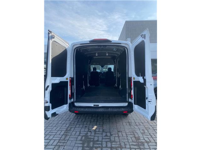 2024 Ford Transit-250 Cargo Base (Stk: 980360) in Ottawa - Image 6 of 18