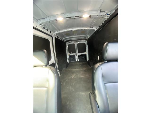2024 Ford Transit-250 Cargo Base (Stk: 980360) in Ottawa - Image 8 of 18