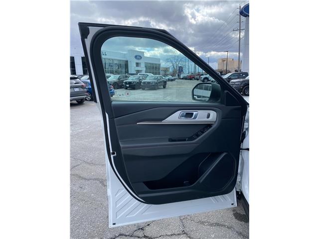 2026 Ford Explorer Active (Stk: 2602760) in Ottawa - Image 6 of 25