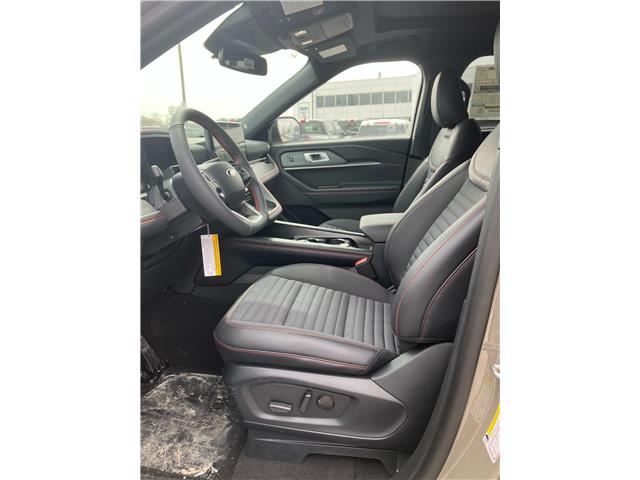 2026 Ford Explorer ST-Line (Stk: 2601290) in Ottawa - Image 7 of 21