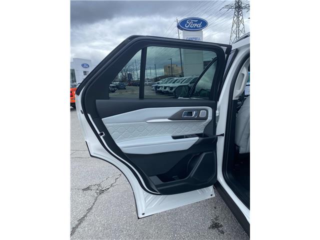 2026 Ford Explorer Platinum (Stk: 2603280) in Ottawa - Image 7 of 34