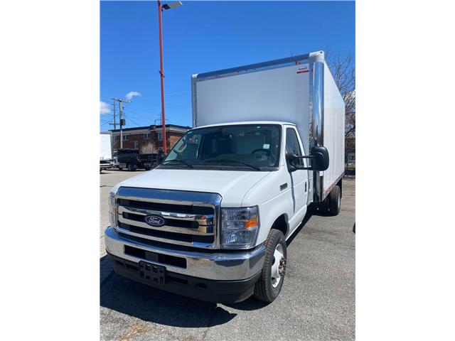 2027 Ford E-450 Cutaway Base (Stk: 2700010) in Ottawa - Image 1 of 20
