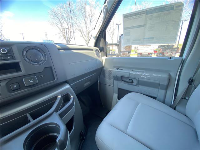 2027 Ford E-450 Cutaway Base (Stk: 2700010) in Ottawa - Image 12 of 20
