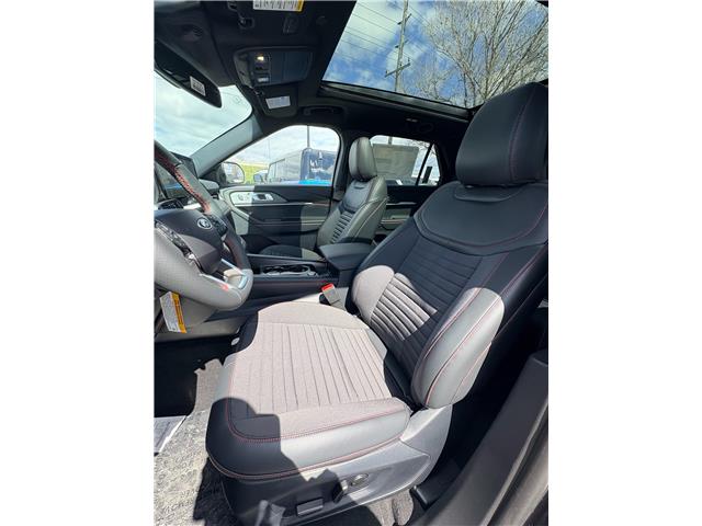 2026 Ford Explorer ST-Line (Stk: 2603910) in Ottawa - Image 9 of 28