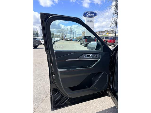 2026 Ford Explorer ST-Line (Stk: 2603910) in Ottawa - Image 7 of 28