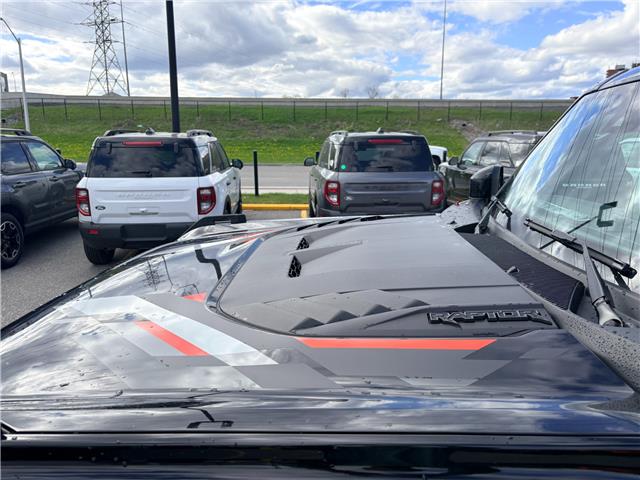 2026 Ford Bronco Raptor (Stk: 2603160) in Ottawa - Image 4 of 33 2026 Ford Bronco Raptor (Stk: 2603160) in Ottawa - Image 4 of 33