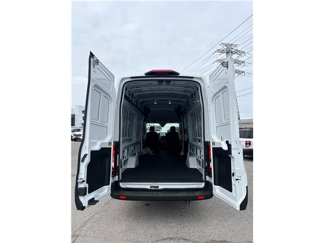 2026 Ford Transit-350 Cargo Base (Stk: 2603540) in Ottawa - Image 6 of 25