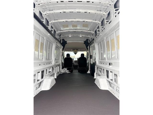 2026 Ford Transit-350 Cargo Base (Stk: 2603540) in Ottawa - Image 7 of 25
