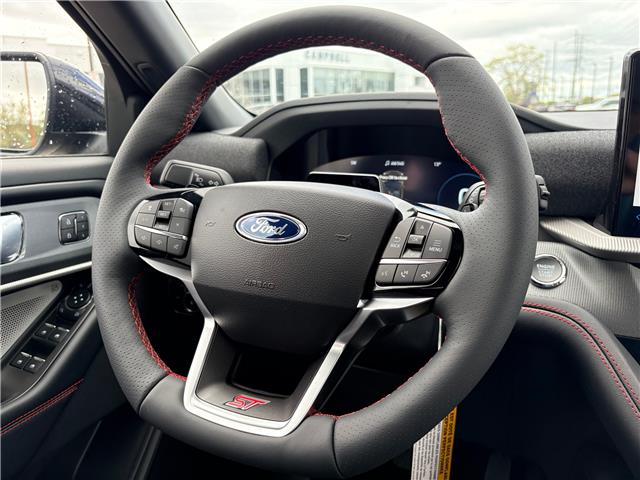 2026 Ford Explorer ST (Stk: 2604110) in Ottawa - Image 25 of 35