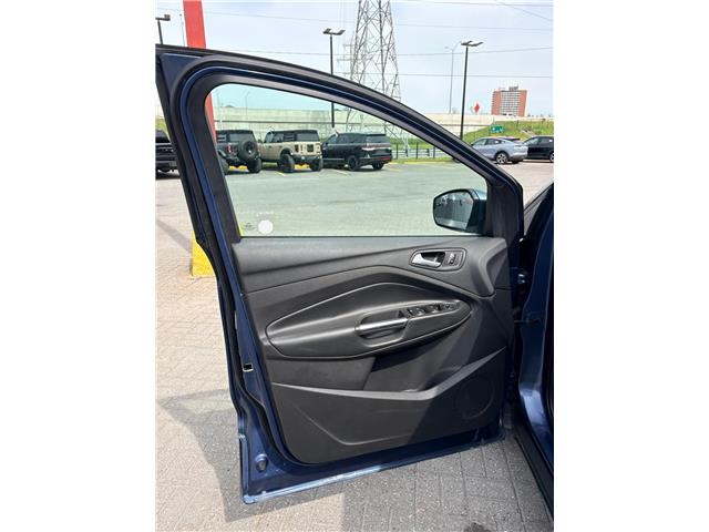2018 Ford Escape SEL (Stk: 980810) in Ottawa - Image 7 of 28