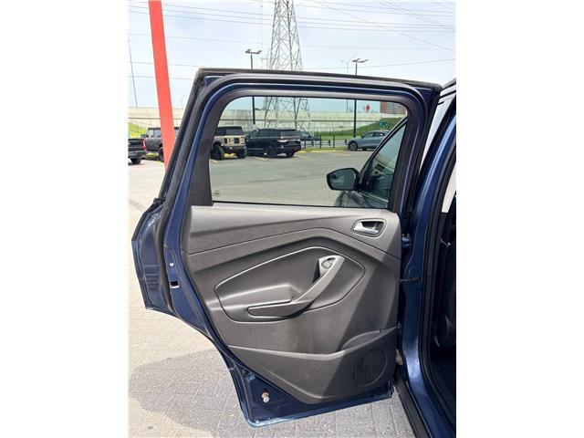 2018 Ford Escape SEL (Stk: 980810) in Ottawa - Image 8 of 28