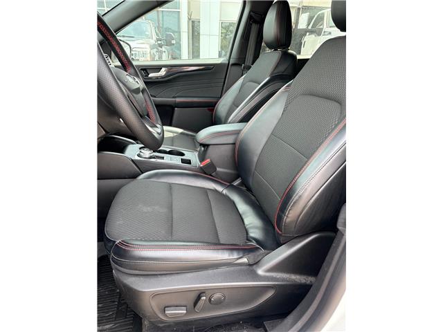 2023 Ford Escape ST-Line Elite (Stk: 2601181) in Ottawa - Image 7 of 23