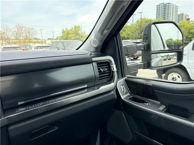 2024 Ford F-350 Lariat (Stk: 2604351) in Ottawa - Image 18 of 31