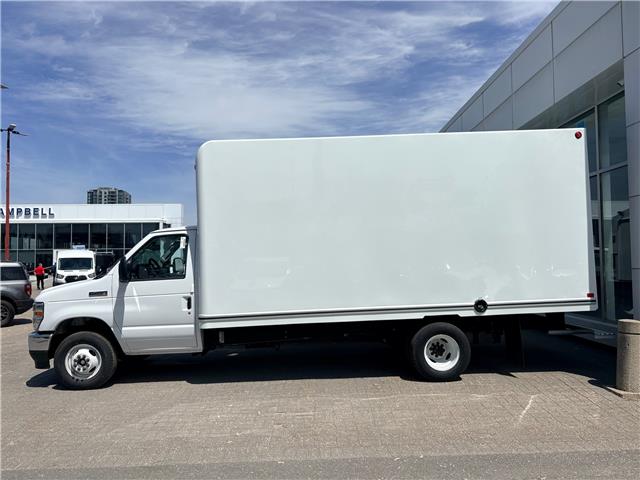 2027 Ford E-450 Cutaway Base (Stk: 2700040) in Ottawa - Image 3 of 15