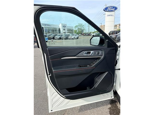 2026 Ford Explorer ST-Line (Stk: 2604510) in Ottawa - Image 7 of 33