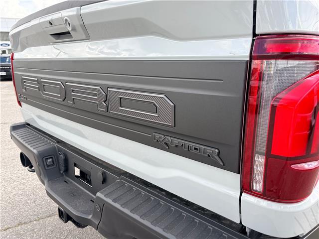 2026 Ford F-150 Raptor (Stk: 2604090) in Ottawa - Image 8 of 34