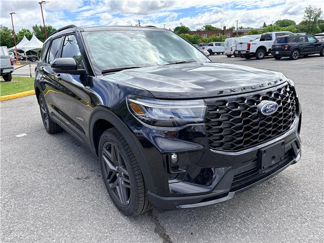 2026 Ford Explorer ST-Line (Stk: 2604520) in Ottawa - Image 3 of 32