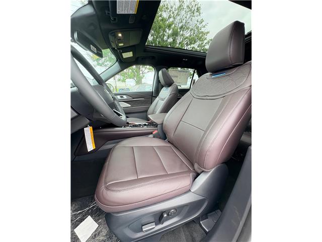 2026 Ford Explorer Platinum (Stk: 2604580) in Ottawa - Image 11 of 35