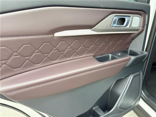 2026 Ford Explorer Platinum (Stk: 2604580) in Ottawa - Image 10 of 35