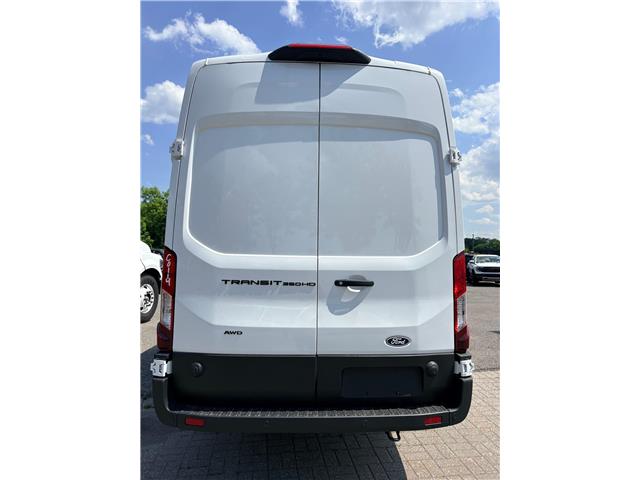 2026 Ford Transit-350 Cargo Base (Stk: 2604040) in Ottawa - Image 6 of 22