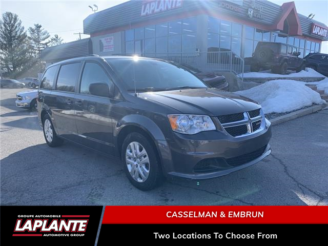 2018 Dodge Grand Caravan CVP/SXT (Stk: P23-08) in Embrun - Image 1 of 12