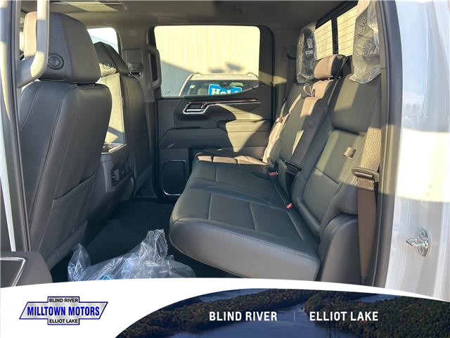 2026 Chevrolet Silverado 1500 LT Trail Boss (Stk: 32295B) in Blind River - Image 4 of 9