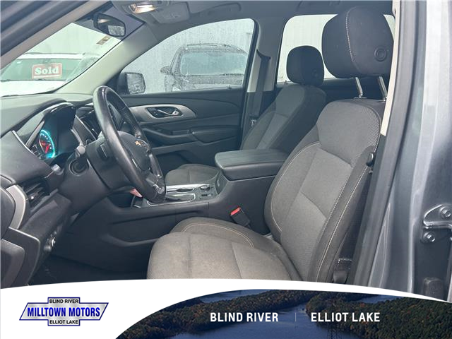 2019 Chevrolet Traverse LT (Stk: 32061B) in Blind River - Image 3 of 5